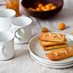 Poached Kumquat & Almond Cakes