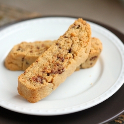 Peanut Butter Cup Biscotti