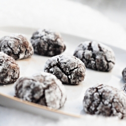 Chocolate Crinkles