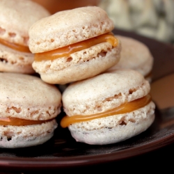 Five Spice Macarons w/ Caramel