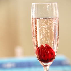 Sparkling Hibiscus Champagne