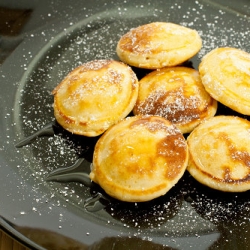 Dutch Pancakes (Poffertjes)