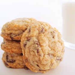 Chocolate Chip Walnut Cookies