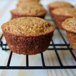 Hearty Carrot Muffins