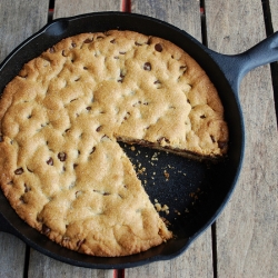 Chocolate Chip Cookie Cast Iron Pa