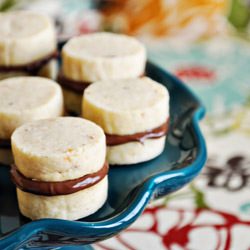 Nutella Sandwich Cookies