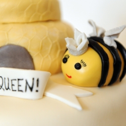 Queen Bee Birthday Cake