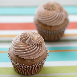 Cinnamon Churro Cupcakes