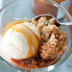 Apple Granola Crisp