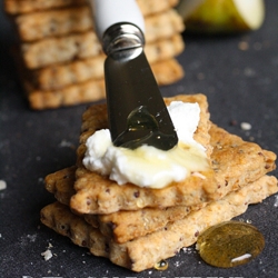 Pecorino & Mustard Seeds Crackers