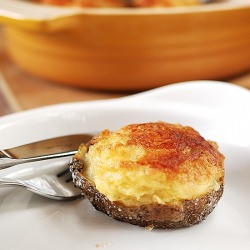 Soufflé Potatoes with Soft Garlic