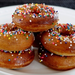 Homemade Baked Cinnamon Mini Donuts