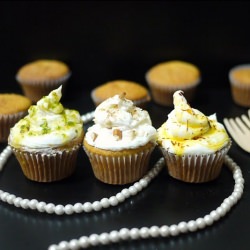 Saffron Almond Pistachio Cupcakes