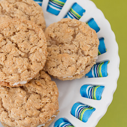 Oatmeal Creme Pies