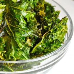 Curly Kale Crisps