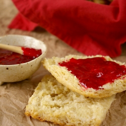 Homemade Buttermilk Biscuits