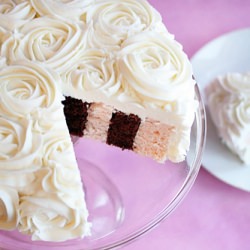 Vertical Layer Rose Cake