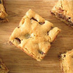 PB Chocolate Chip Bars