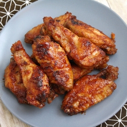 Slow Cooker Sticky Wings