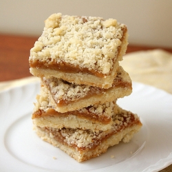 Caramel Crumb Bars