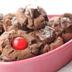 Chocolate-Covered Cherry Cookies