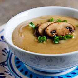 Roasted Parsnip and Garlic Soup