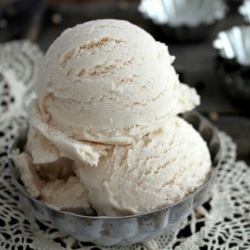 Strawberry Black Pepper Ice Cream