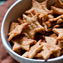 Whole Wheat Cheese Crackers