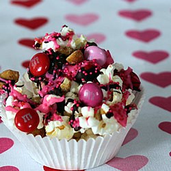 Pretty-in-Pink Popcorn Party Mix