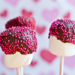 Marshmallow Pops