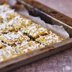 Coconut Almond Oat Crunchies