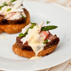 Filet Oscar Crostini