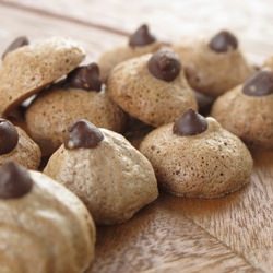 Ice Cream Cookies (Mocha Meringues)