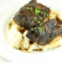 Red Wine-Braised Short Ribs