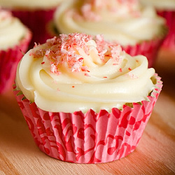 Piña Coloda Cupcakes