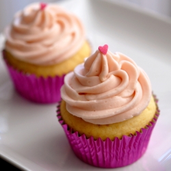 Strawberry Lemonade Cupcakes