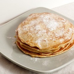 Fluffy Cinnamon Pancakes