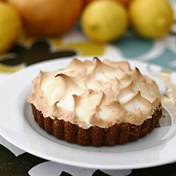 Pink Grapefruit Meringue Pies