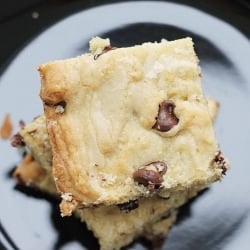 Chocolate Chips Cookie Bars