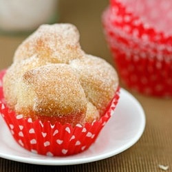 Sugar and Spice Dusted Brioche Buns