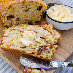 Bacon & Corn (Mielie) Bread