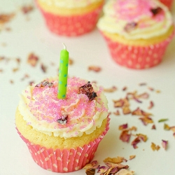 Rose Cream Filled Vanilla Cupcakes