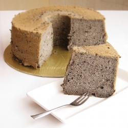 Black Sesame Chiffon Cake