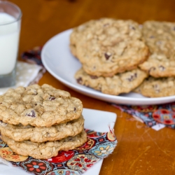 Chocolate Chip Oatmeal Cookies