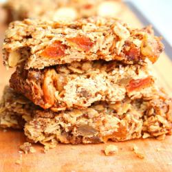 Ginger Cashew Granola Bars