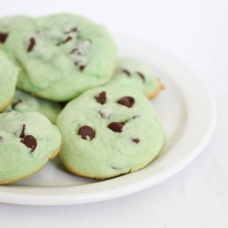 Green Chocolate Chip Cookies