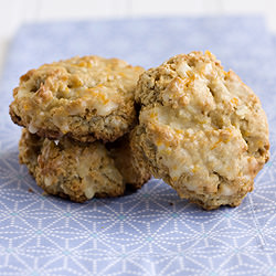 Macadamia Oat Scones with Orange