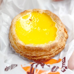 Honolulu Egg Tarts in Hong Kong