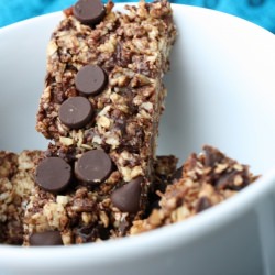 Chocolate Peanut Butter Granola Bar