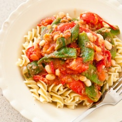 Green Beans and Tomatoes with Pasta